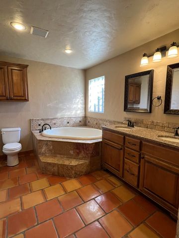 6515 15th Drive, Lubbock, TX 79416