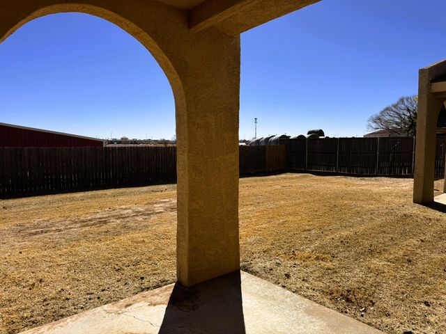 6515 15th Drive, Lubbock, TX 79416