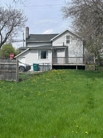 1002 E Oliver Street, Owosso City, MI 48867