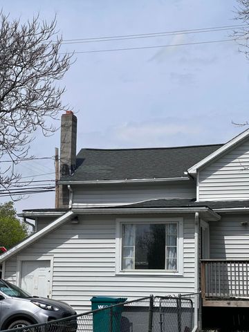 1002 E Oliver Street, Owosso City, MI 48867