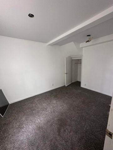 1002 E Oliver Street, Owosso City, MI 48867