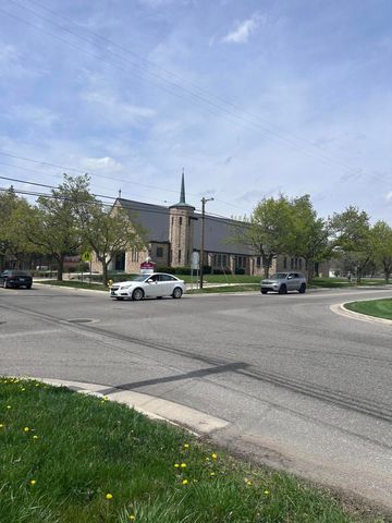 1002 E Oliver Street, Owosso City, MI 48867