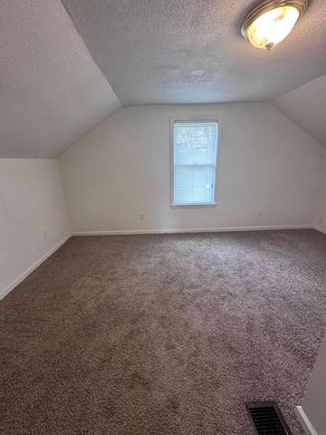 1002 E Oliver Street, Owosso City, MI 48867