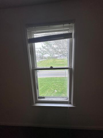 1002 E Oliver Street, Owosso City, MI 48867
