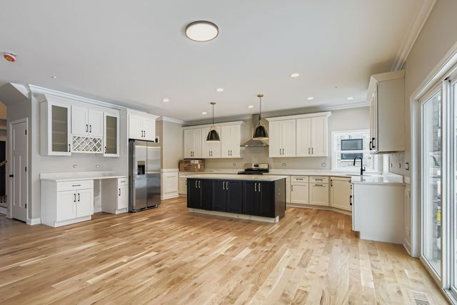 5244 169th Place, Oak Forest, IL 60452