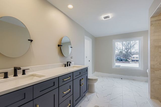 5244 169th Place, Oak Forest, IL 60452