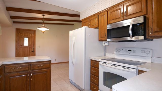 164 Linden Drive, Apple Valley, MN 55124