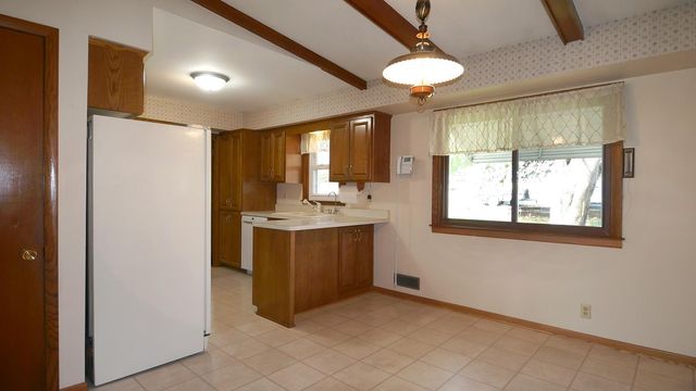 164 Linden Drive, Apple Valley, MN 55124