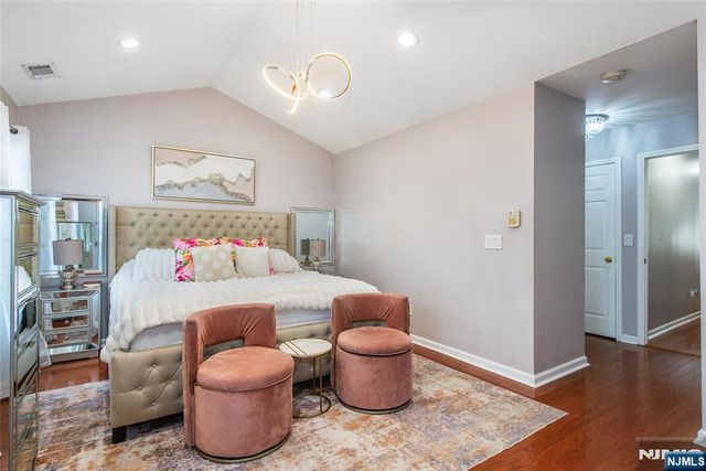 145 Mountainside Drive, Pompton Lakes, NJ 07442