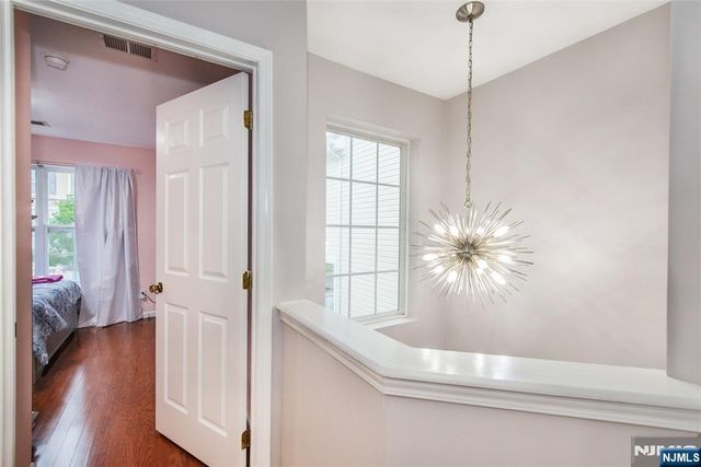 145 Mountainside Drive, Pompton Lakes, NJ 07442