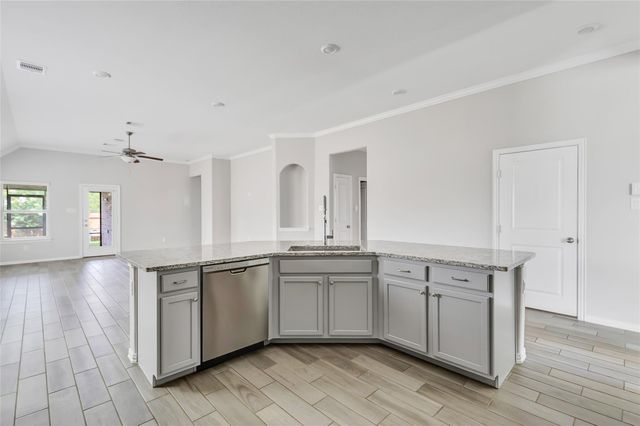 1554 Ancient Oak Lane, Conroe, TX 77301