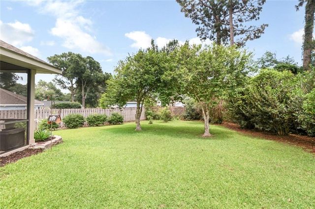 1215 Richmond Court, Mobile, AL 36695