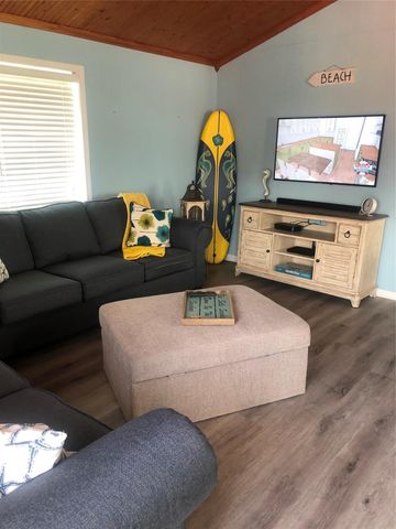 4308 Spanish Main, Jamaica Beach, TX 77554