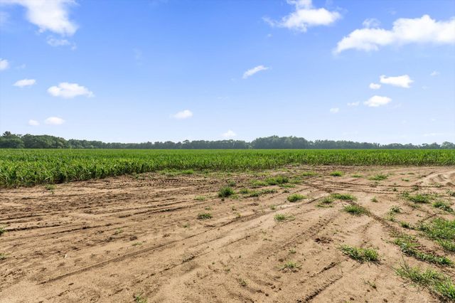 VL M-62, Edwardsburg, MI 49112