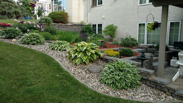 2212 10th Avenue SE, Willmar, MN 56201