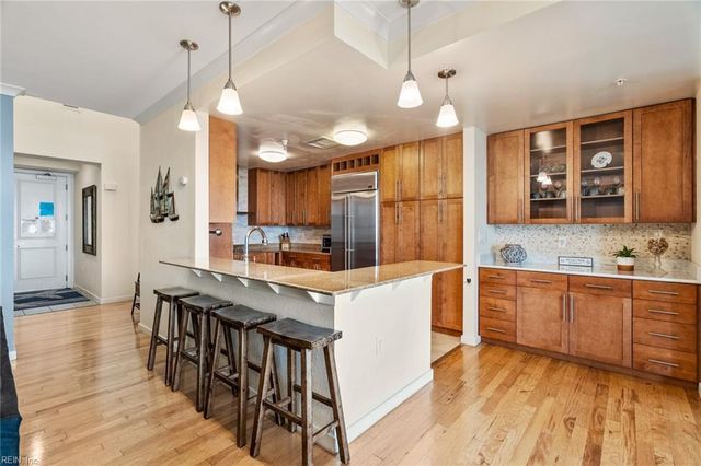 3700 Sandpiper RD # 418A, Virginia Beach, VA 23456