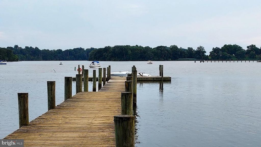 Image 17 of property listing at 230 & 231 ARAPHO LN #GLEN 8, Earleville, MD 21919