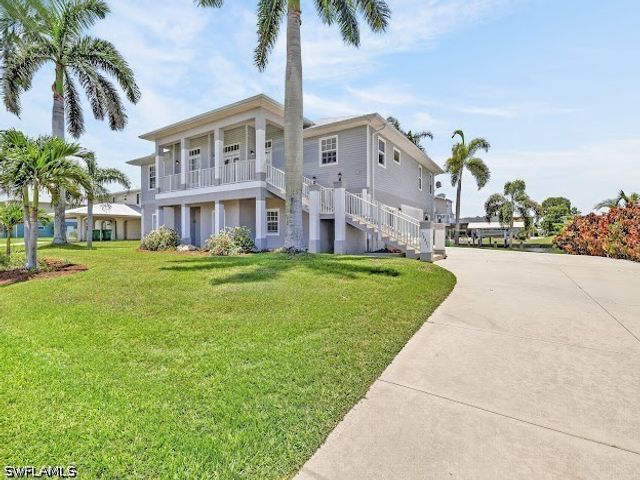 24221 W Captain Kidd BLVD, Punta Gorda, FL 33955