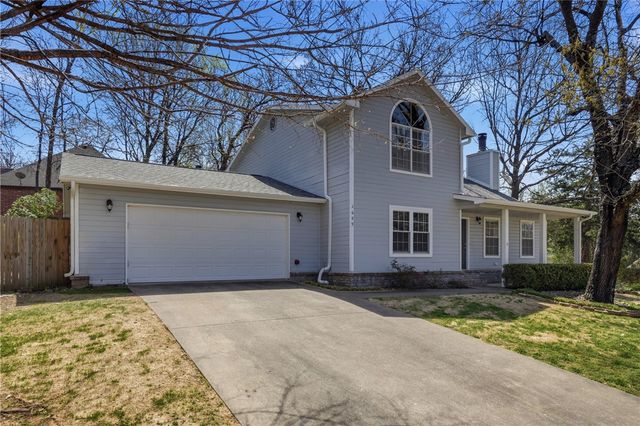 2689 E Hardy Lane, Fayetteville, AR 72703