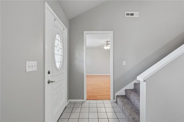 2689 E Hardy Lane, Fayetteville, AR 72703