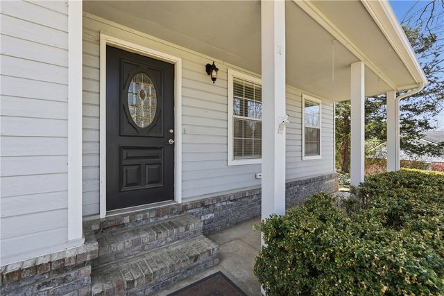 2689 E Hardy Lane, Fayetteville, AR 72703