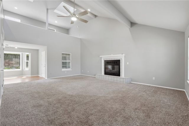 2689 E Hardy Lane, Fayetteville, AR 72703