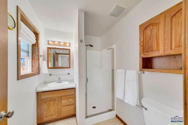 1465 EDINBOROUGH DR, Rapid City, SD 57702