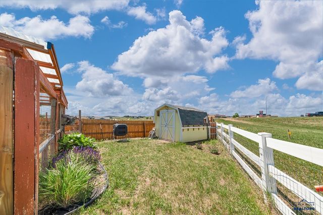 1465 EDINBOROUGH DR, Rapid City, SD 57702