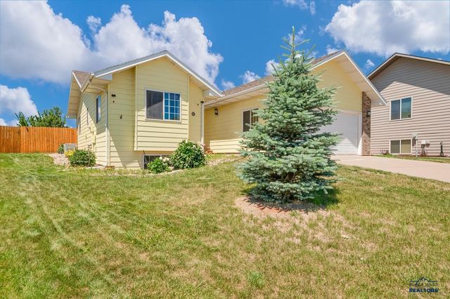 1465 EDINBOROUGH DR, Rapid City, SD 57702
