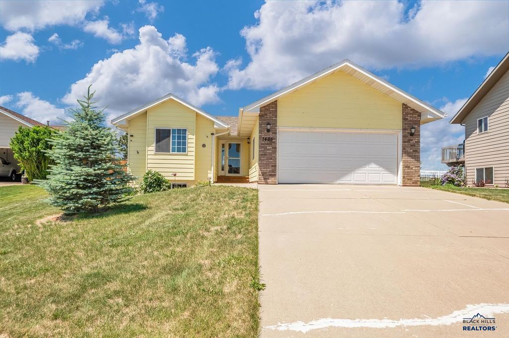 1465 EDINBOROUGH DR, Rapid City, SD 57702