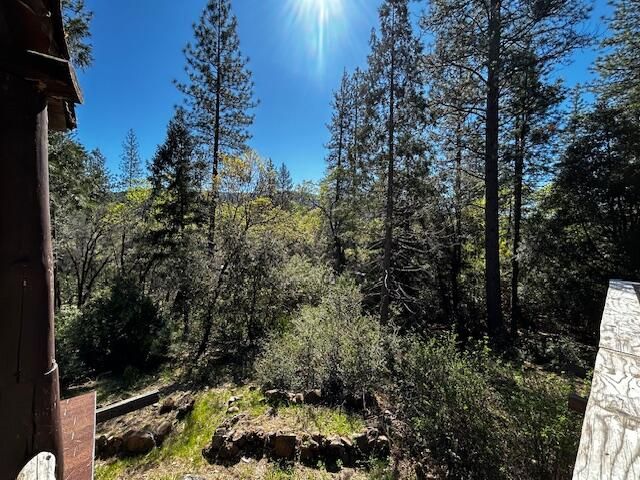 15912 Valhalla Drive, Oak Run, CA 96069