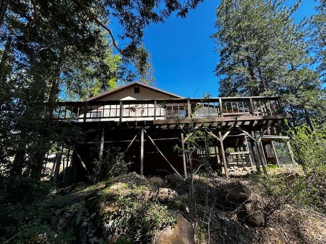 15912 Valhalla Drive, Oak Run, CA 96069