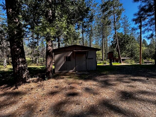 15912 Valhalla Drive, Oak Run, CA 96069