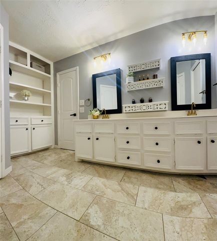 1457 Camellia Drive, Sweeny, TX 77480