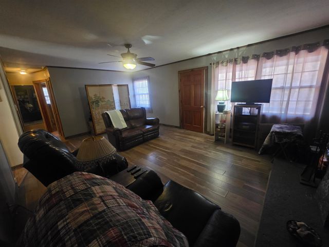 23 Suanee Drive, Cherokee Village, AR 72529