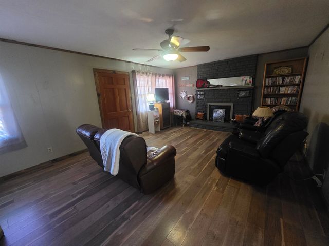 23 Suanee Drive, Cherokee Village, AR 72529