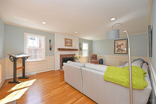 1345 Oak Knoll Drive, Cincinnati, OH 45224