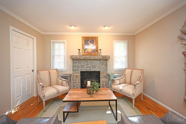 1345 Oak Knoll Drive, Cincinnati, OH 45224