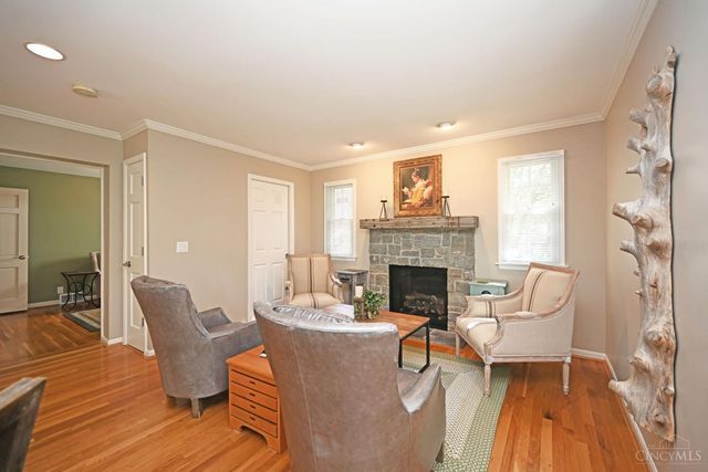 1345 Oak Knoll Drive, Cincinnati, OH 45224