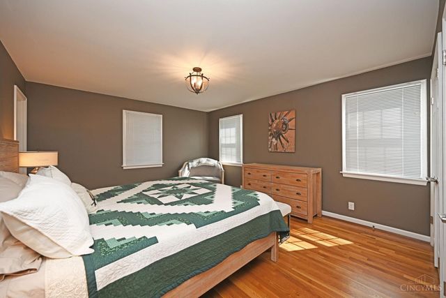 1345 Oak Knoll Drive, Cincinnati, OH 45224