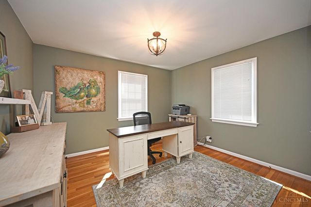 1345 Oak Knoll Drive, Cincinnati, OH 45224