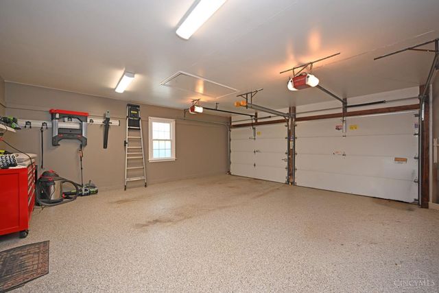 1345 Oak Knoll Drive, Cincinnati, OH 45224