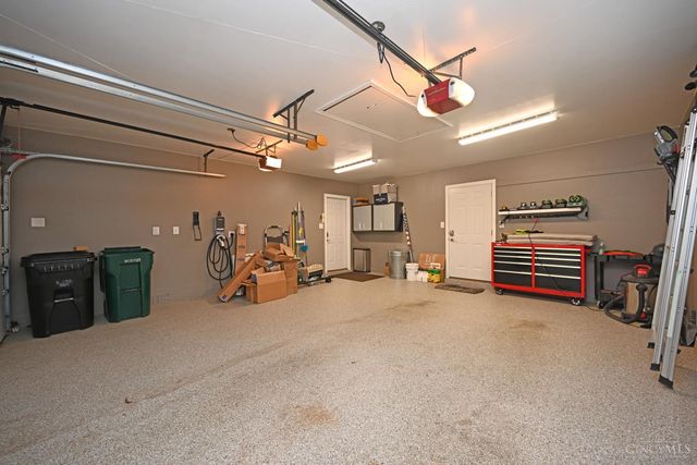 1345 Oak Knoll Drive, Cincinnati, OH 45224