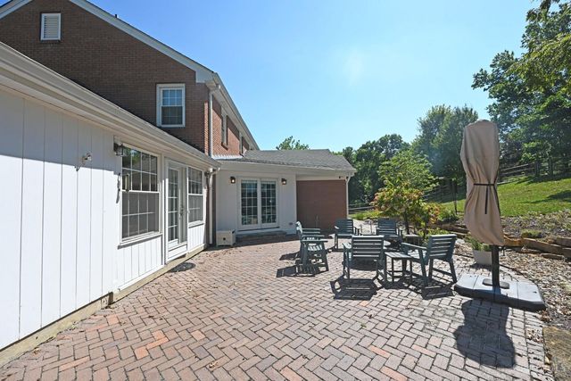 1345 Oak Knoll Drive, Cincinnati, OH 45224