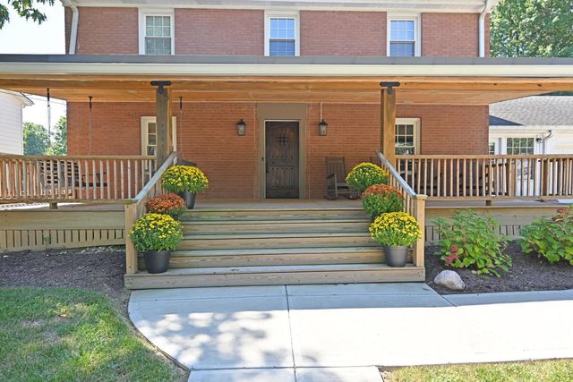 1345 Oak Knoll Drive, Cincinnati, OH 45224