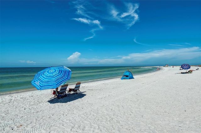 939 N LOCKWOOD RIDGE ROAD, Sarasota, FL 34237