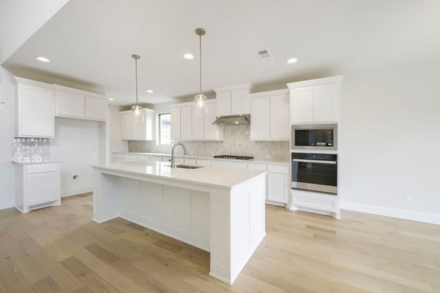 11524 Wulstone Road, Fort Worth, TX 76052