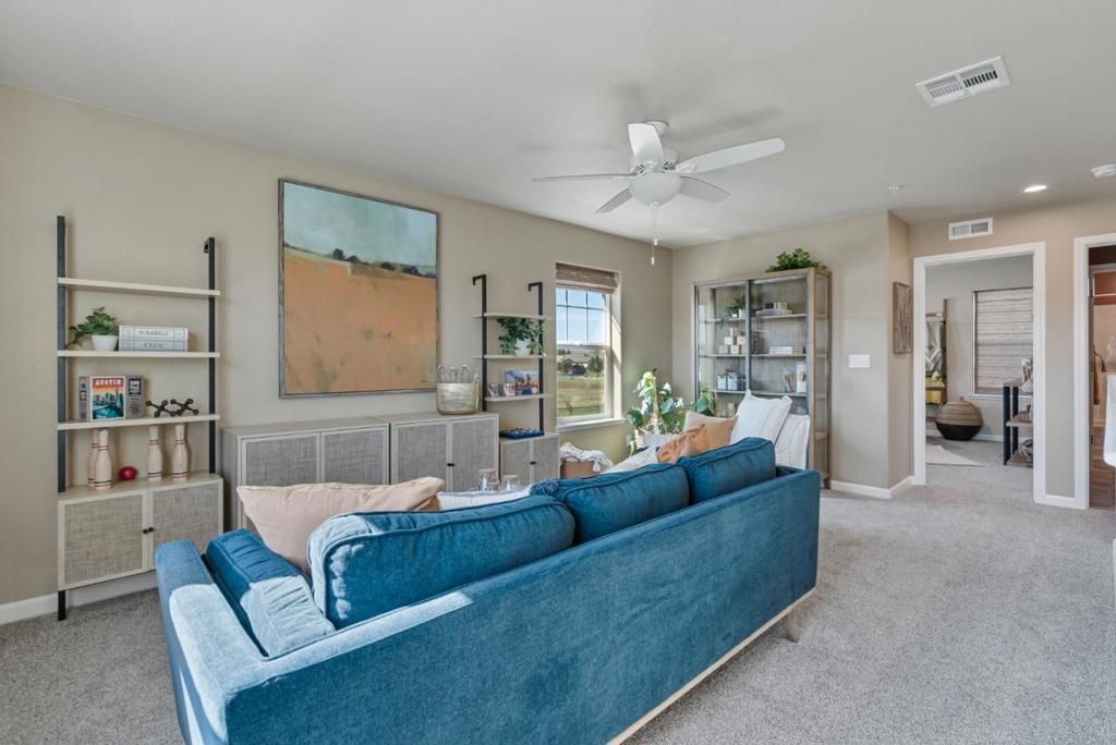Image 4 of property listing at 123 Carmona Drive, King City, CA 93930