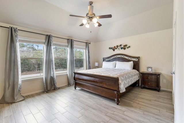 403 American Black Bear Drive, Crosby, TX 77532