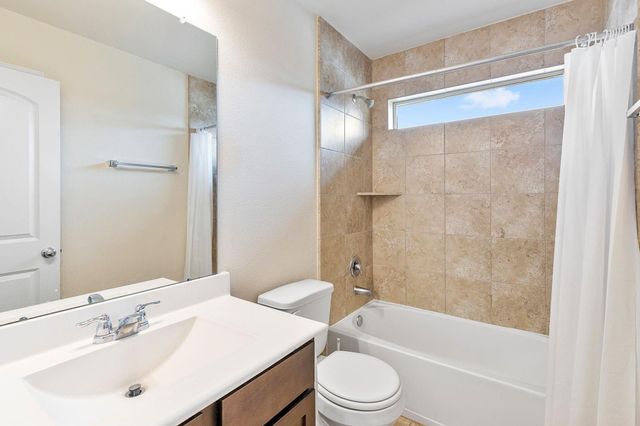 403 American Black Bear Drive, Crosby, TX 77532